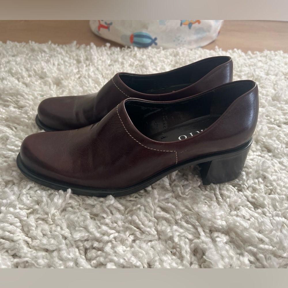 Franco Sarto Women’s Slip-On Loafers in Dark chocolate brown size 7.5